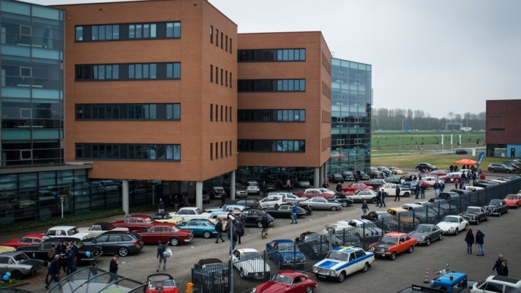 Tulpenrallye 2015 Proloog met keuring en bijpraten bij Athlon Car Lease.
