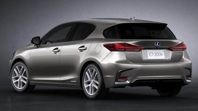 Facelift Lexus CT 200h