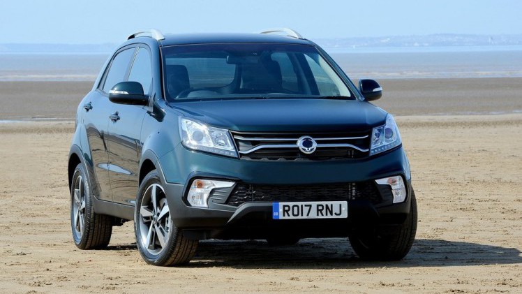 SsangYong voorziet de Korando voor de tweede keer van een facelift. De auto krijgt een nieuw front aangemeten en het uitrustingsaanbod wordt herzien.