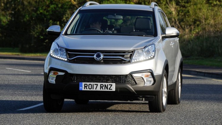 SsangYong voorziet de Korando voor de tweede keer van een facelift. De auto krijgt een nieuw front aangemeten en het uitrustingsaanbod wordt herzien.