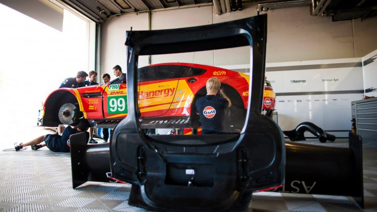 Na de teleurstelling tijdens de 24 Uren van Le Mans bleken de Zes uren van de Nrburgring ook zwaar voor Gulf en Aston Martin Racing.
