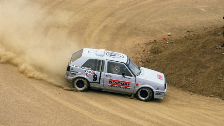 Een tweemotorige Volkswagen Golf komt dit jaar aan de start van de Pikes Peak heuvelklim.