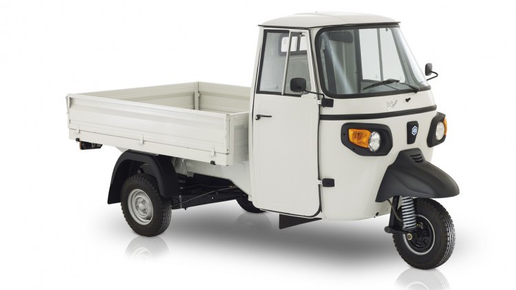 De typisch Italiaanse Piaggio Ape is op diverse fronten vernieuwd.