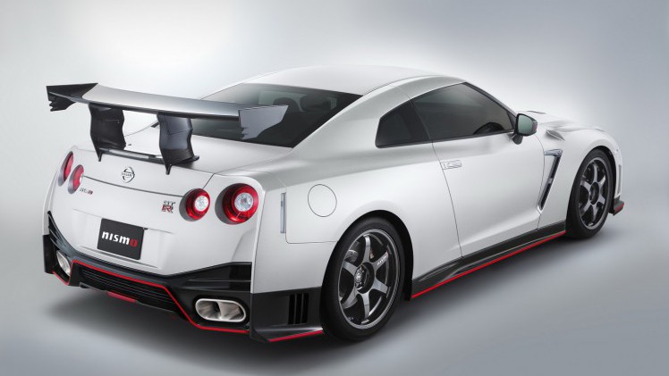 Update voor Nissan GT-R op komst in 2016.