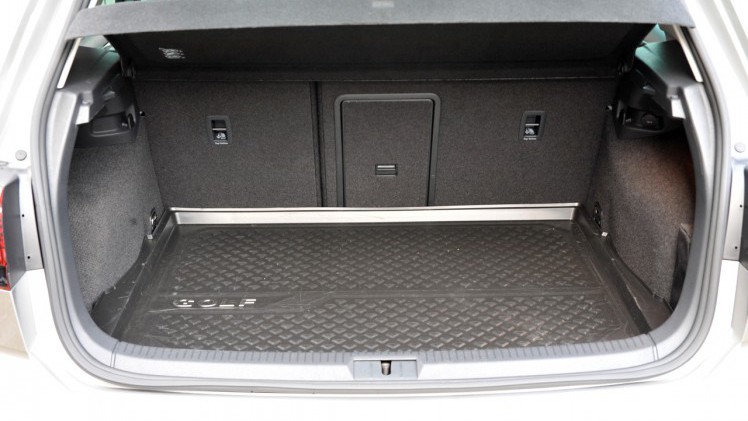 Volkswagen start met de levering van de nieuwe 1.5 TSI motor met cilinderuitschakeling en zeilfunctie in de Golf.