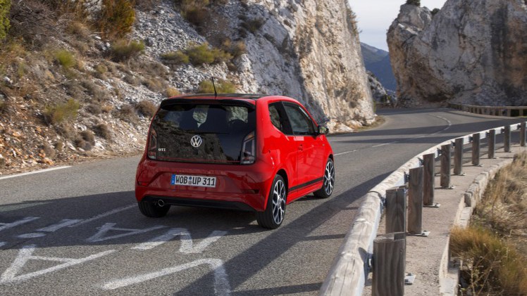 Volkswagen breidt de GTi-familie uit met de compacte Up! waarmee we in Zuid-Frankrijk een robbertje stuurden.