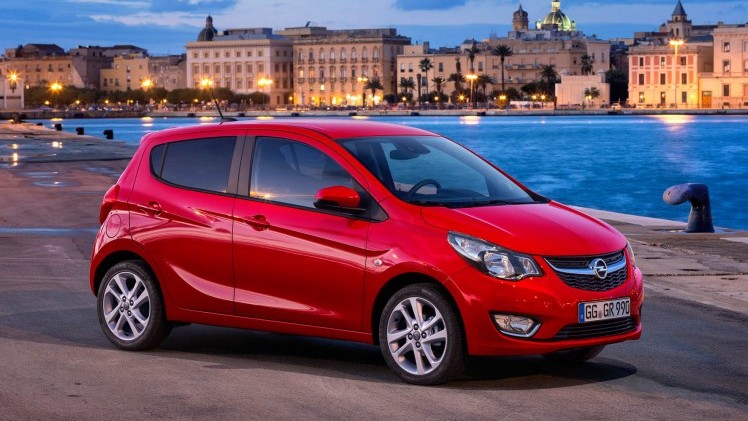 De Opel Karl, de nieuwe instapper van Opel, heeft een vanafprijs gekregen. De prijstlijst begint bij 10.595 euro.