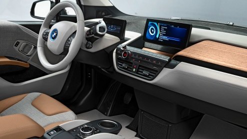 Gereden met de BMW i3 REX, voorzien van range extender. Laat Nicolas Ruis zijn 330d staan?