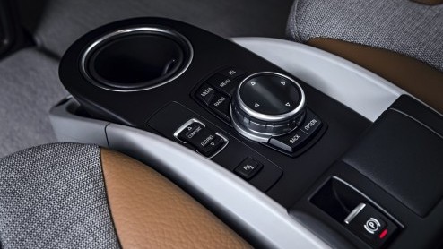 Gereden met de BMW i3 REX, voorzien van range extender. Laat Nicolas Ruis zijn 330d staan?
