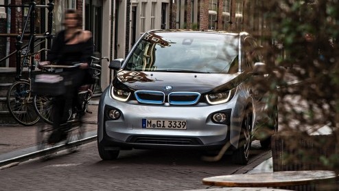 Gereden met de BMW i3 REX, voorzien van range extender. Laat Nicolas Ruis zijn 330d staan?