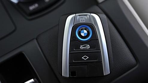 Gereden met de BMW i3 REX, voorzien van range extender. Laat Nicolas Ruis zijn 330d staan?