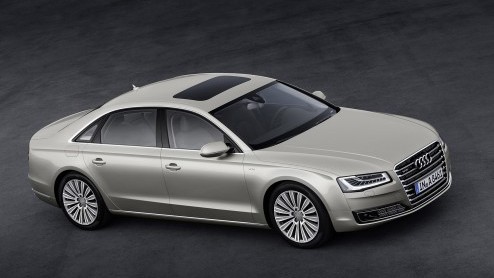 Prijzen en uitrusting vernieuwde Audi A8 bekend gemaakt. Levering start in november.