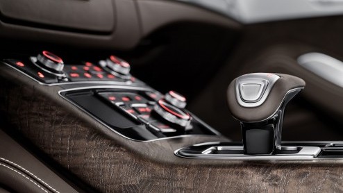 Prijzen en uitrusting vernieuwde Audi A8 bekend gemaakt. Levering start in november.