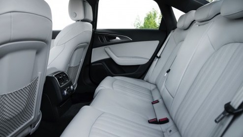 Autotest vernieuwde Audi A6, nu ook leverbaar met 2.0 TDI ultra en 20% bijtelling.