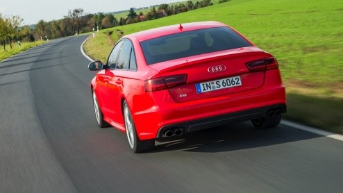 Autotest vernieuwde Audi A6, nu ook leverbaar met 2.0 TDI ultra en 20% bijtelling.
