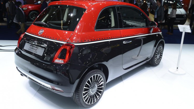Abarth 595 en Fiat 500 facelift pakken uit in geuren en kleuren op de IAA Frankfurt.