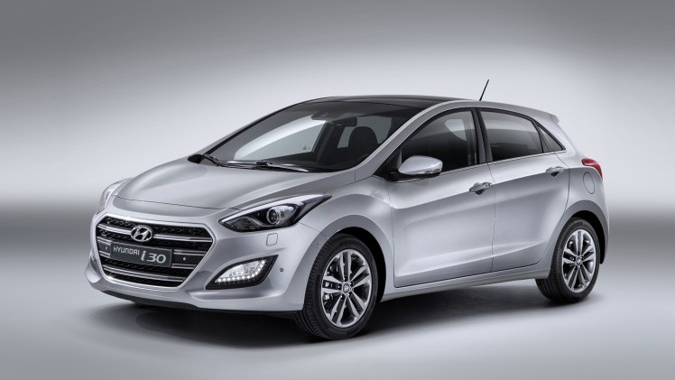 Hyundai i30 facelift naar Nederland als vijfdeurs en Wagon, als eerste met de 1.6 CRDi dieselmotor die 136 pk levert.