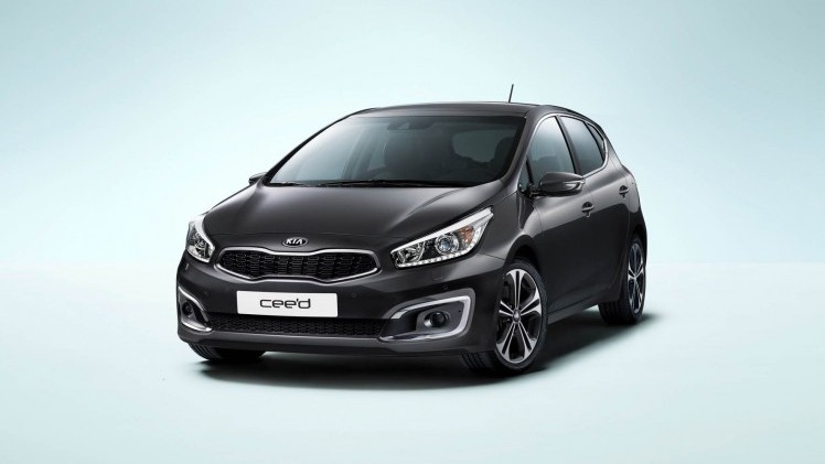De vernieuwde Kia cee'd staat nu in de showroom en komt in september op de markt als GT-Line en 1.0 T-GDI.