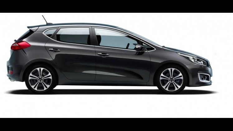 De vernieuwde Kia cee'd staat nu in de showroom en komt in september op de markt als GT-Line en 1.0 T-GDI.