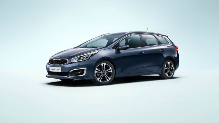 De vernieuwde Kia cee'd staat nu in de showroom en komt in september op de markt als GT-Line en 1.0 T-GDI.