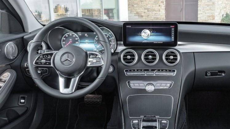 Eerste prijzen Mercedes C-klasse facelift