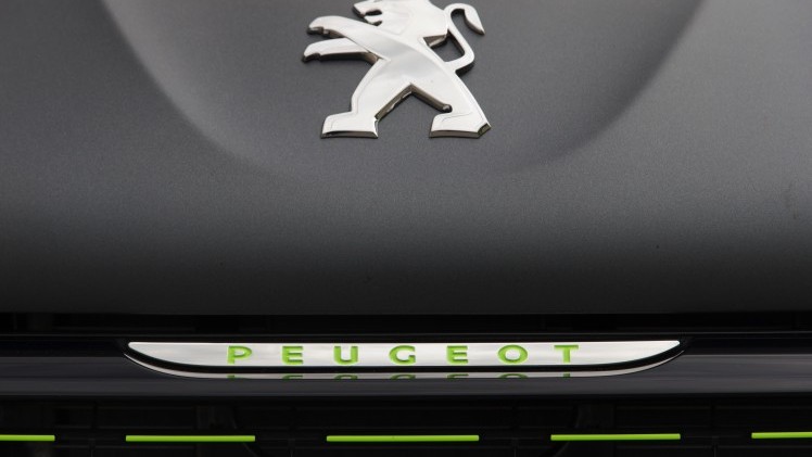 Uiterlijk zijn de verschillen minimaal, maar toch is de Peugeot 208 een leukere auto dan dat hij was, ontdekten we in Oostenrijk. Autotest!