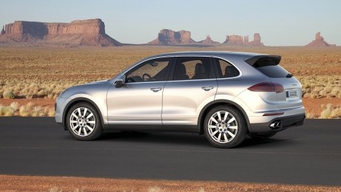Hij zat eraan te komen, de facelift voor de Porsche Cayenne.. Ook als S-E Hybrid plug-in hybride