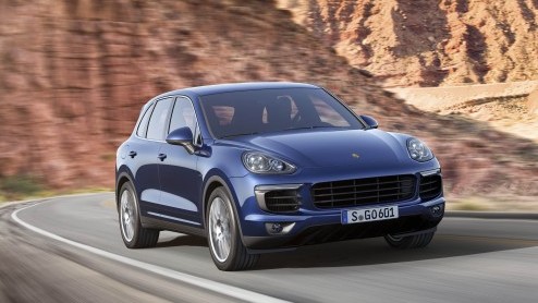Hij zat eraan te komen, de facelift voor de Porsche Cayenne.. Ook als S-E Hybrid plug-in hybride