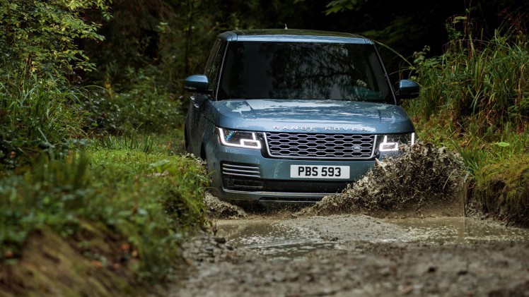 Range Rover facelift zijn grootste model en brengt dit type nu ook als plug-in hybrid.