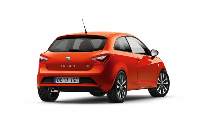 Nieuwe Seat Ibiza prijzen vanaf 12.950 euro voor de 1.0 MPI en 13.950 euro met de 1.0 TSI. Speciale aandacht krijgen de Style Connect en FR Connect uitvoeringen.