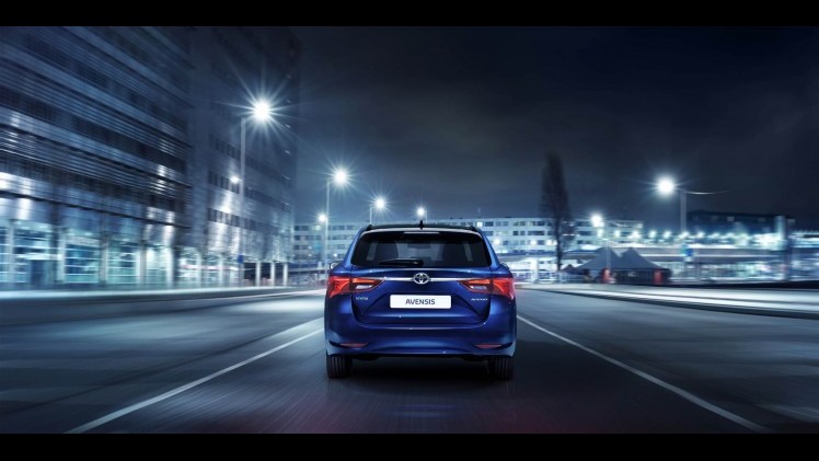 Toyota heeft de vanafprijzen van de vernieuwde Toyota Avensis met 1.6 D-4D dieselmotor bekend gemaakt. Hij is er vanaf 28.995 euro en komt met 20% bijtelling, voor de zakelijk rijder als Lease Pro.