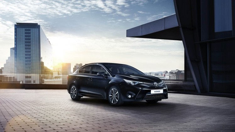 Toyota heeft de vanafprijzen van de vernieuwde Toyota Avensis met 1.6 D-4D dieselmotor bekend gemaakt. Hij is er vanaf 28.995 euro en komt met 20% bijtelling, voor de zakelijk rijder als Lease Pro.