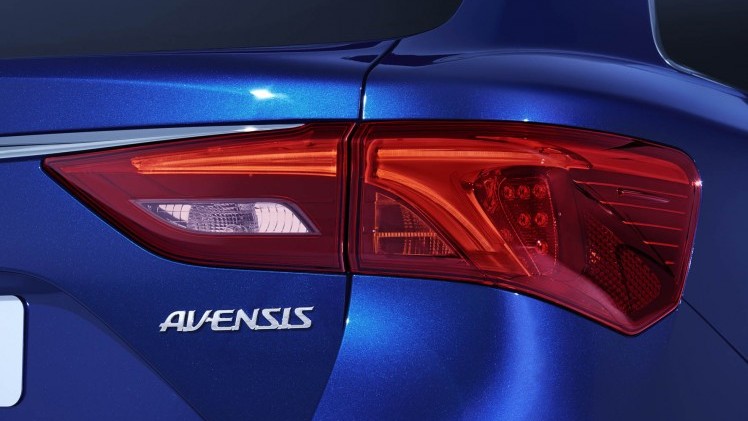 Toyota heeft de vanafprijzen van de vernieuwde Toyota Avensis met 1.6 D-4D dieselmotor bekend gemaakt. Hij is er vanaf 28.995 euro en komt met 20% bijtelling, voor de zakelijk rijder als Lease Pro.