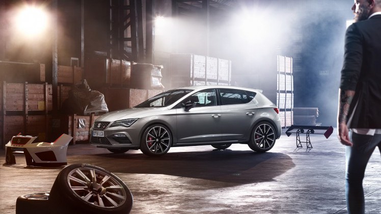 De driedeursvariant en de Cupra-modellen van de vernieuwde SEAT Leon zijn nu ook van een prijskaartje voorzien. De driedeurs is er vanaf 31.150 euro.