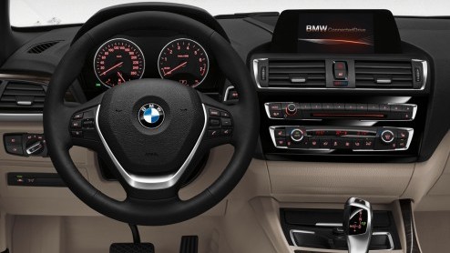 BMW introduceert 218i Coup met driecilinder turbomotor in combinatie met achterwielaandrijving. Voor 2015 doen daarnaast nieuwe uitvoeringen intrede.