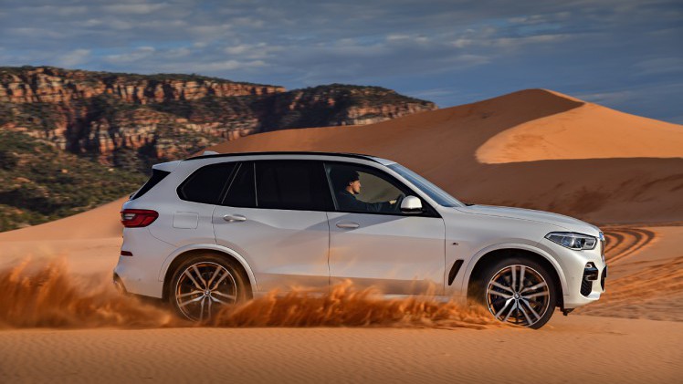 BMW trekt nu al het doek van de vierde generatie X5.