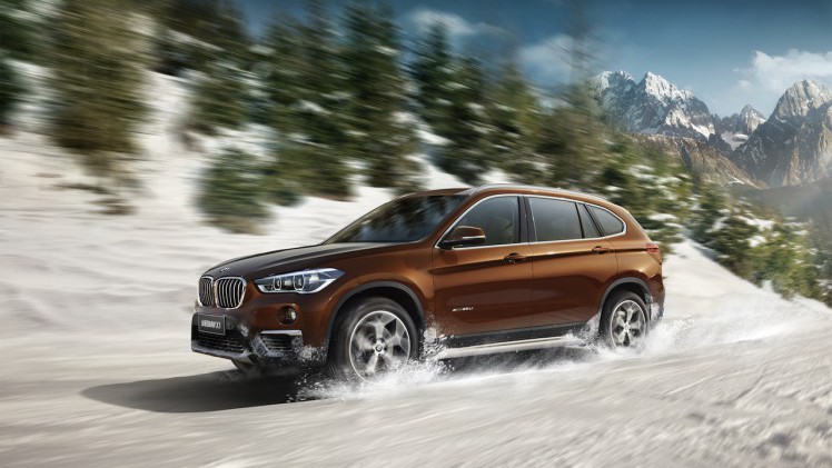 Mercedes, BMW, Audi en Mazda presenteren allemaal modellen die exclusief voor de markt in China zijn bedoeld. Zodoende blijven de A4L, E-Klasse Lang, BMW X1L en Mazda CX-4 bestemd voor de Chinezen.