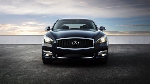 Viercilinder benzine- en dieselmotor voor Infiniti Q70, de vernieuwde Infiniti M.