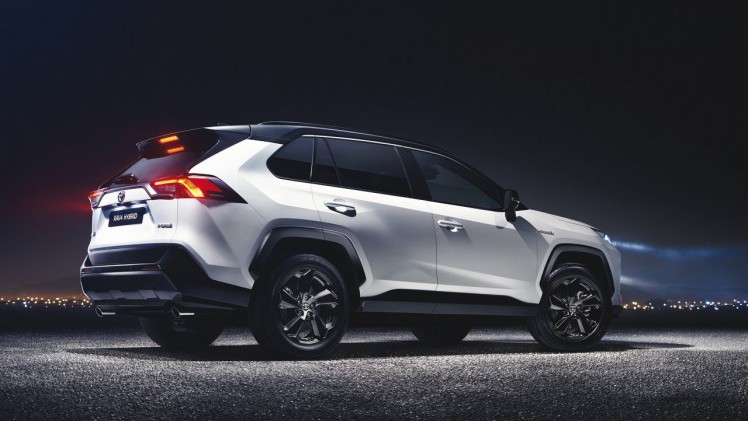 Toyota onthult vandaag in New York de vijfde generatie RAV4