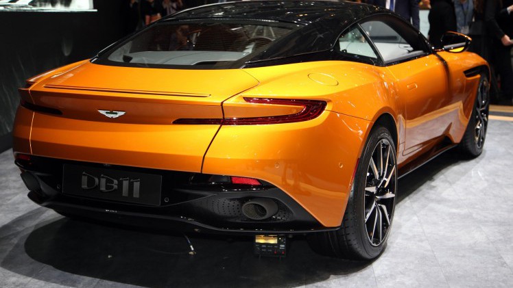 De belangrijkste, lichtste en meest dynamische Aston Martin ooit is de nieuwe DB11.