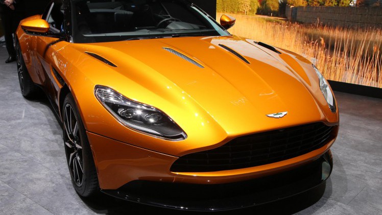 De belangrijkste, lichtste en meest dynamische Aston Martin ooit is de nieuwe DB11.