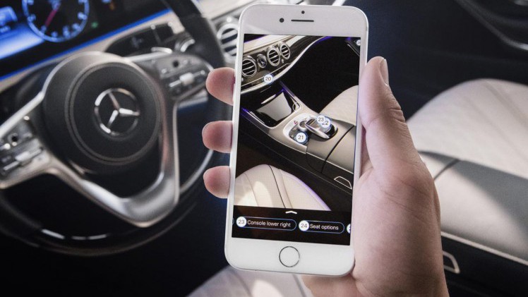 Mercedes brengt een virtuele assistent die alle vragen over de bediening van auto's beantwoordt.