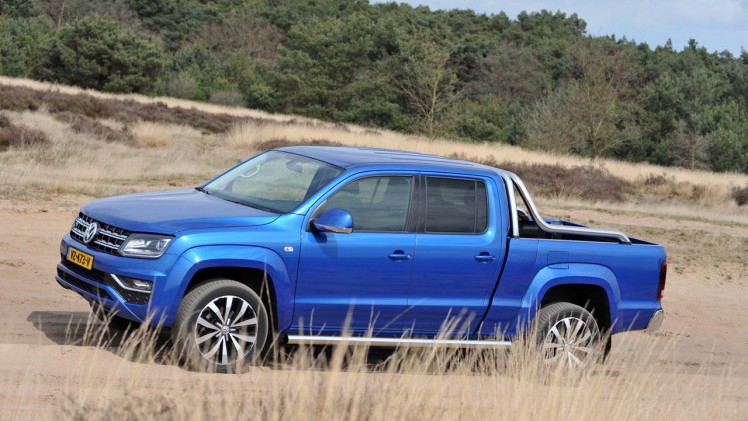 De bestaande Amarok pick-up is door Volkswagen flink aangepakt. De auto beschikt onder meer over een nieuwe V6 dieselmotor die een hernieuwde kennismaking vraagt.
