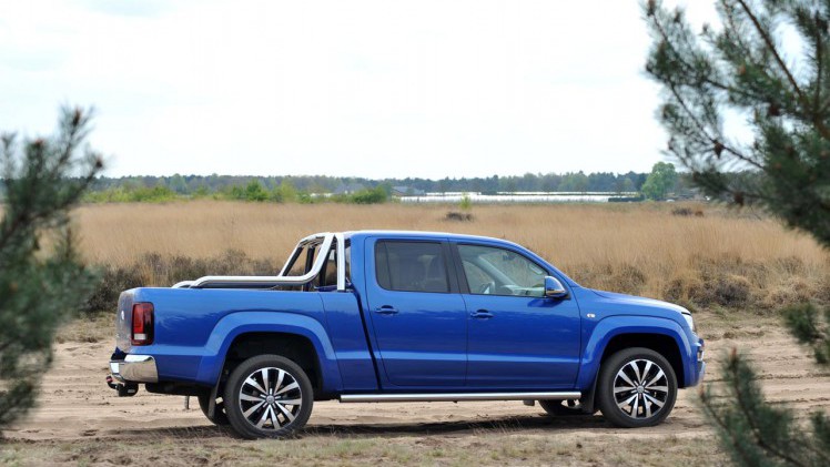 De bestaande Amarok pick-up is door Volkswagen flink aangepakt. De auto beschikt onder meer over een nieuwe V6 dieselmotor die een hernieuwde kennismaking vraagt.