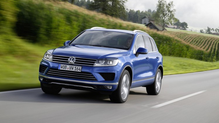 Volkswagen introduceert Exclusive Series voor de Beetle, Golf Cabrio, Sharan en Touareg per 1 februari 2016.