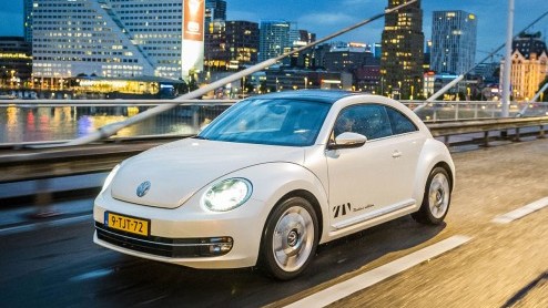 Wat hebben de Volkswagen Beetle en de Beatles met elkaar gemeen? Nou, volgens Volkswagen heel veel. Reden om met een Beetle Beetles Edition te komen.