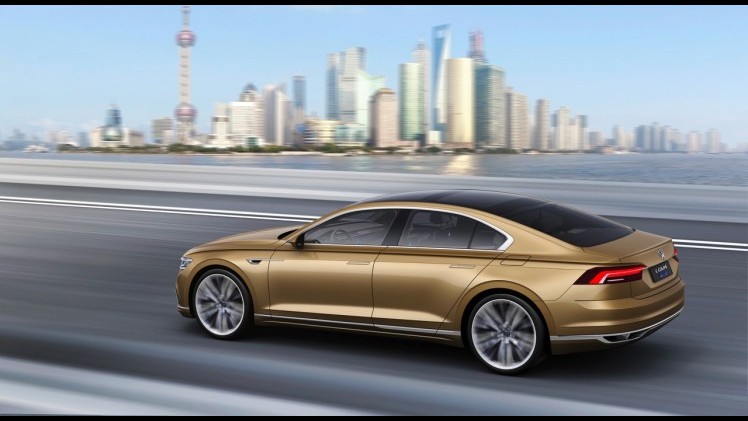 Volkswagen C Coup GTE is een studiemodel van vijf meter, een voorproefje van nieuwe sedans die Volkswagen in de planning heeft, waaronder een Phaeton.