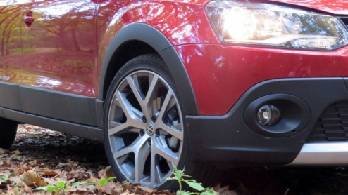 Rijtest vernieuwde Volkswagen CrossPolo 1.2 TSI.