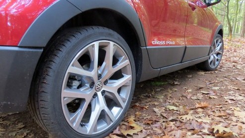 Rijtest vernieuwde Volkswagen CrossPolo 1.2 TSI.