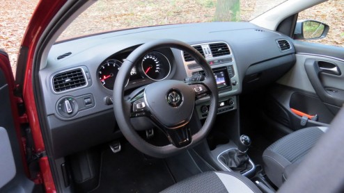 Rijtest vernieuwde Volkswagen CrossPolo 1.2 TSI.